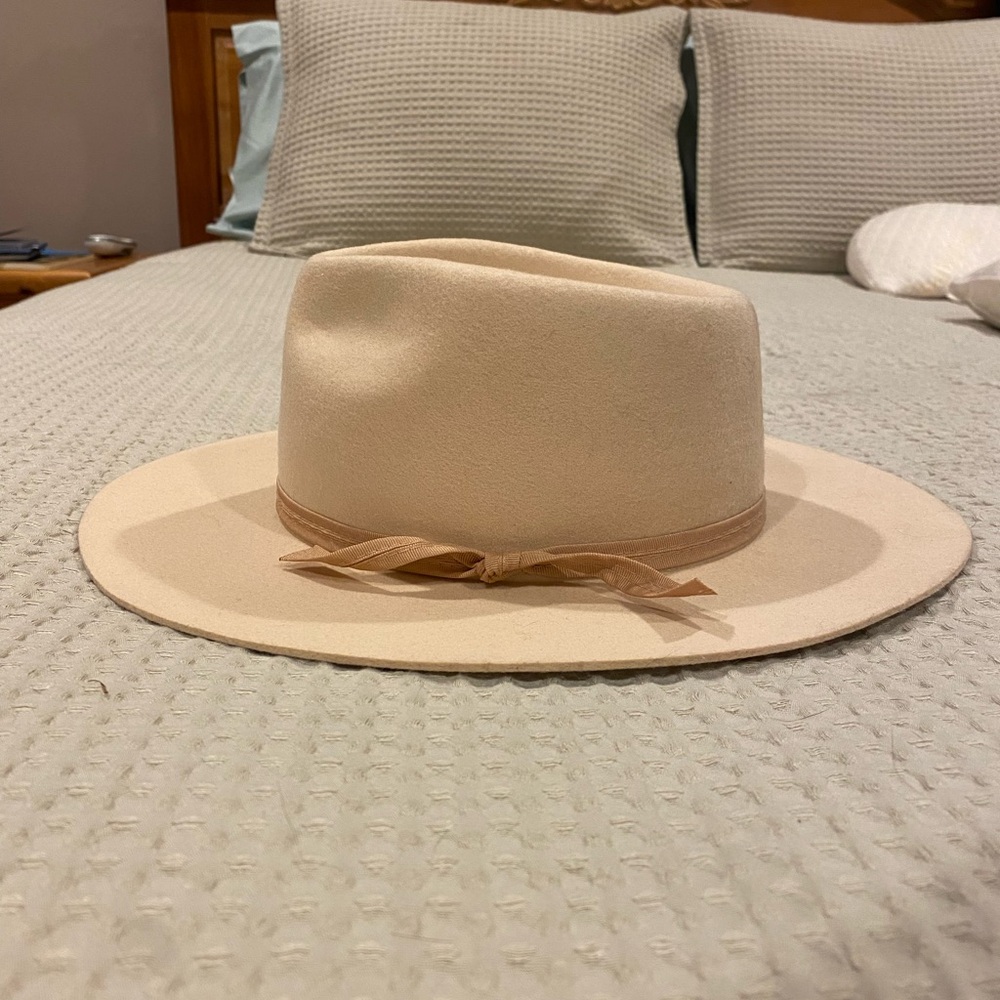 Lack of Color Hat